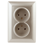 4-204-04  Розетка Intro Solo 4-204-04 без заземления 2х2P 16А-250В IP20 СУ шампань