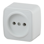 3-201-01  Розетка Intro Polo 3-201-01 2P 16А-250В IP20 ОУ белый
